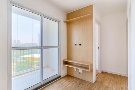 Apartamento à venda com 44m², 2 quartos e 1 vaga Apartamento à venda com 44m², 2 quartos e 1 vagaSala