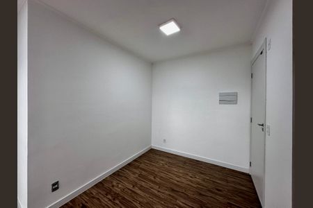 Apartamento à venda com 44m², 2 quartos e 1 vaga Apartamento à venda com 44m², 2 quartos e 1 vagaSala