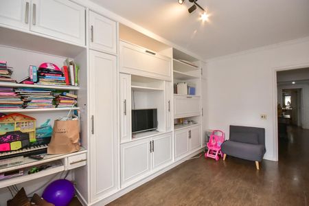 Apartamento à venda com 261m², 4 quartos e 4 vagasQuarto 1