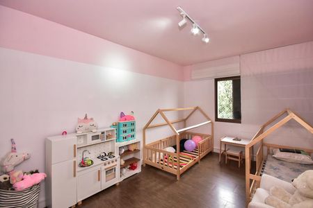 Apartamento à venda com 261m², 4 quartos e 4 vagasQuarto 2