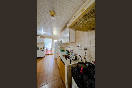 Casa à venda com 197m², 4 quartos e 1 vagaCozinha