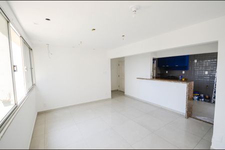 Apartamento à venda com 68m², 3 quartos e 1 vaga Apartamento à venda com 68m², 3 quartos e 1 vagaSala