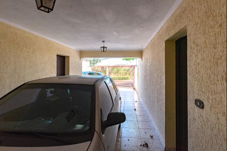 Casa à venda com 359m², 3 quartos e 2 vagas Casa à venda com 359m², 3 quartos e 2 vagasGaragem