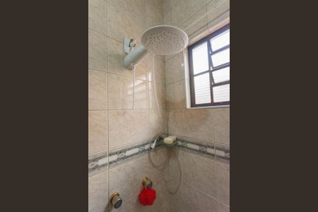 Casa à venda com 359m², 3 quartos e 2 vagas Casa à venda com 359m², 3 quartos e 2 vagasBanheiro