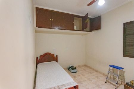 Casa à venda com 359m², 3 quartos e 2 vagas Casa à venda com 359m², 3 quartos e 2 vagasQuarto 1
