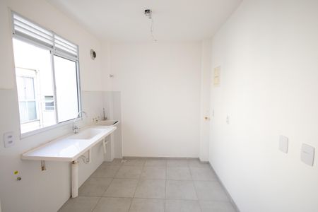 Apartamento para alugar com 50m², 2 quartos e 1 vaga Apartamento para alugar com 50m², 2 quartos e 1 vagaCozinha e Área de Serviço