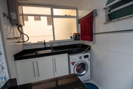 Apartamento à venda com 86m², 3 quartos e 2 vagas Apartamento à venda com 86m², 3 quartos e 2 vagasÁrea de Serviço