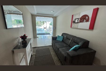 Apartamento à venda com 86m², 3 quartos e 2 vagas Apartamento à venda com 86m², 3 quartos e 2 vagasHall de entrada