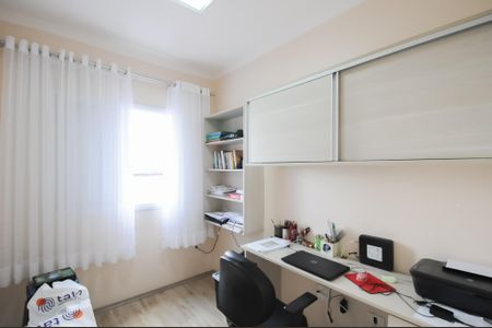Apartamento à venda com 74m², 3 quartos e 1 vagaQuarto 2