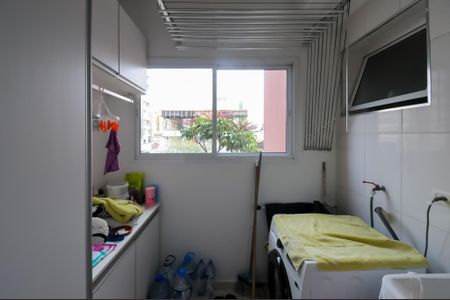 Apartamento à venda com 74m², 3 quartos e 1 vagaÁrea de Serviço