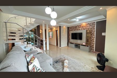 Casa à venda com 214m², 4 quartos e 4 vagas Casa à venda com 214m², 4 quartos e 4 vagasSala - Sala de Jantar