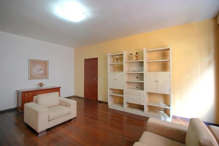 Apartamento à venda com 186m², 4 quartos e 2 vagasSala