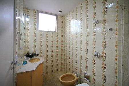 Apartamento à venda com 186m², 4 quartos e 2 vagasBanheiro da Suíte