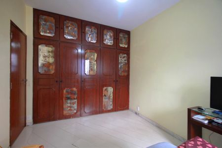 Apartamento à venda com 186m², 4 quartos e 2 vagasQuarto 3