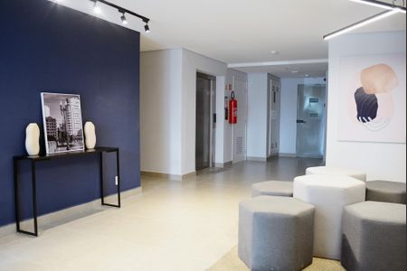 Apartamento à venda com 55m², 2 quartos e 1 vagaHall de entrada