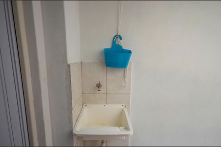 Apartamento à venda com 76m², 2 quartos e 1 vagaÁrea de Serviço