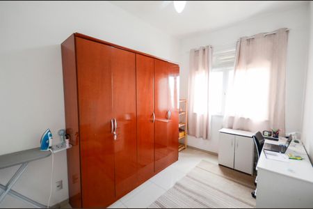 Apartamento à venda com 76m², 2 quartos e 1 vagaQuarto 2