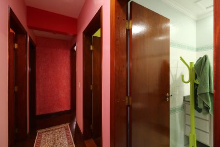 Apartamento à venda com 212m², 4 quartos e 3 vagasCorredor para os Quartos