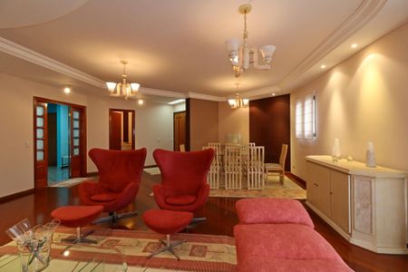 Apartamento à venda com 212m², 4 quartos e 3 vagasSala