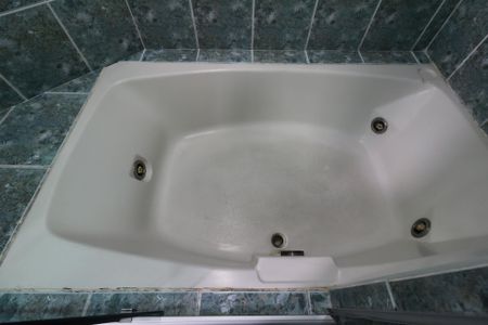 Apartamento à venda com 212m², 4 quartos e 3 vagasBanheiro da Suíte Master - Banheira