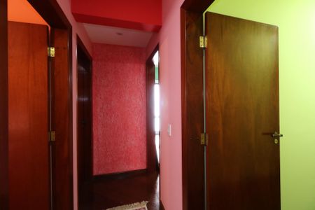 Apartamento à venda com 212m², 4 quartos e 3 vagasCorredor para os Quartos