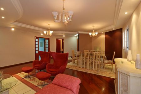 Apartamento à venda com 212m², 4 quartos e 3 vagasSala