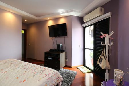 Apartamento à venda com 212m², 4 quartos e 3 vagasSuíte Master