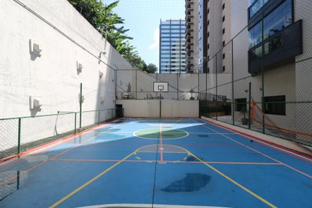 Apartamento à venda com 212m², 4 quartos e 3 vagasÁrea Comum - Quadra