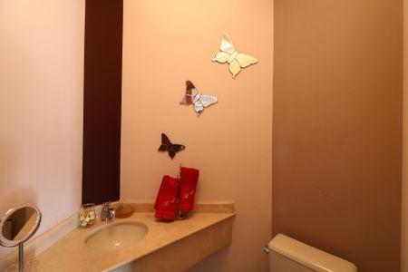 Apartamento à venda com 212m², 4 quartos e 3 vagasLavabo