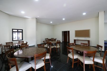 Apartamento à venda com 212m², 4 quartos e 3 vagasÁrea Comum - Salão de Festa