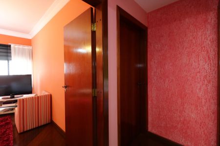 Apartamento à venda com 212m², 4 quartos e 3 vagasCorredor para os Quartos