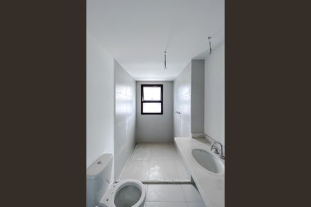 Apartamento à venda com 179m², 3 quartos e 3 vagas Apartamento à venda com 179m², 3 quartos e 3 vagasBanheiro da Suíte 1