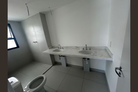 Apartamento à venda com 179m², 3 quartos e 3 vagas Apartamento à venda com 179m², 3 quartos e 3 vagasFoto 02