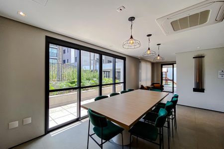 Apartamento à venda com 179m², 3 quartos e 3 vagas Apartamento à venda com 179m², 3 quartos e 3 vagasÁrea comum