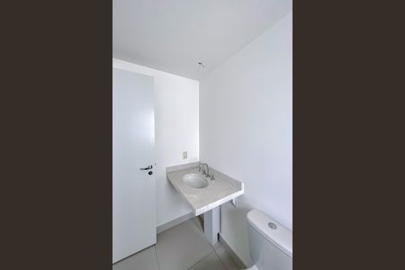 Apartamento à venda com 179m², 3 quartos e 3 vagas Apartamento à venda com 179m², 3 quartos e 3 vagasBanheiro da Suíte