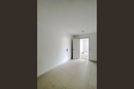 Apartamento à venda com 179m², 3 quartos e 3 vagas Apartamento à venda com 179m², 3 quartos e 3 vagasCozinha