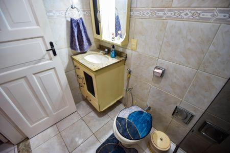 Casa de condomínio à venda com 70m², 3 quartos e sem vagaBanheiro Social