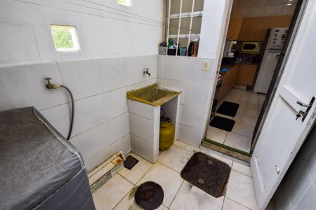 Casa de condomínio à venda com 70m², 3 quartos e sem vagaÁrea de Serviço