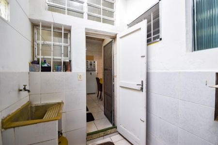 Casa de condomínio à venda com 70m², 3 quartos e sem vagaÁrea de Serviço