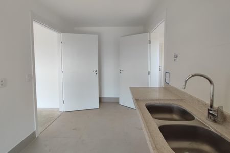 Apartamento à venda com 153m², 4 quartos e 3 vagasCozinha