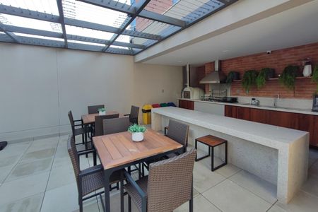 Apartamento à venda com 153m², 4 quartos e 3 vagasÁrea comum - Churrasqueira