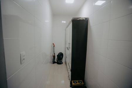 Casa à venda com 360m², 7 quartos e 3 vagas Casa à venda com 360m², 7 quartos e 3 vagasQuarto 6