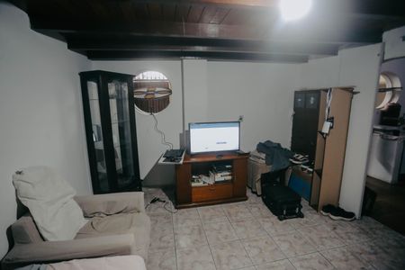 Casa à venda com 360m², 7 quartos e 3 vagas Casa à venda com 360m², 7 quartos e 3 vagasQuarto