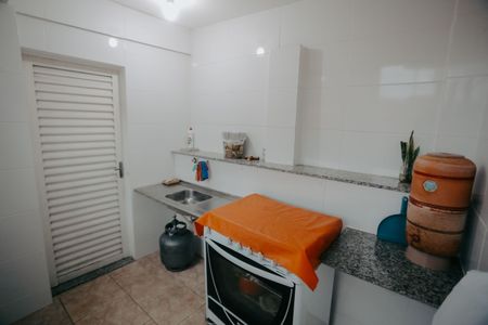 Casa à venda com 360m², 7 quartos e 3 vagas Casa à venda com 360m², 7 quartos e 3 vagasCozinha 4