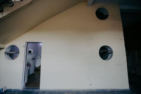 Casa à venda com 360m², 7 quartos e 3 vagas Casa à venda com 360m², 7 quartos e 3 vagasÁrea comum