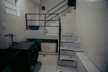 Casa à venda com 360m², 7 quartos e 3 vagas Casa à venda com 360m², 7 quartos e 3 vagasÁrea de Serviço