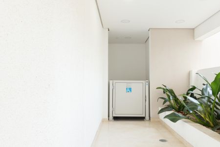 Apartamento à venda com 41m², 2 quartos e 1 vaga Apartamento à venda com 41m², 2 quartos e 1 vagaÁrea comum