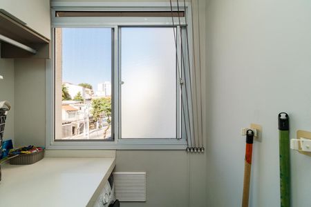 Apartamento à venda com 41m², 2 quartos e 1 vaga Apartamento à venda com 41m², 2 quartos e 1 vagaÁrea de Serviço