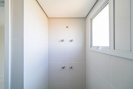 Apartamento à venda com 79m², 3 quartos e 1 vaga Apartamento à venda com 79m², 3 quartos e 1 vagaSuite - Banheiro
