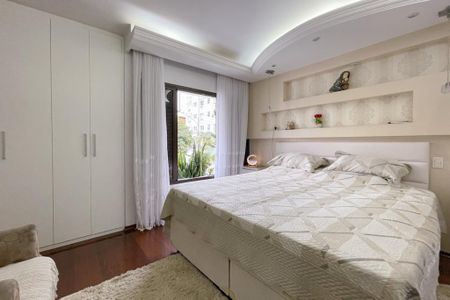 Casa à venda com 165m², 3 quartos e 4 vagasSuíte